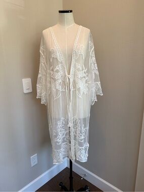 Beautiful NWT Cupshe White Sheer Embroidered Swim Coverup